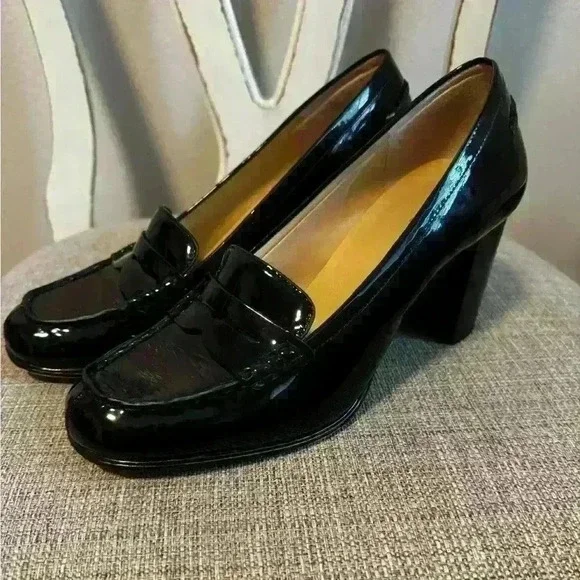 Michael Kors Bayville Pump Size 10M - Picture 2 of 7